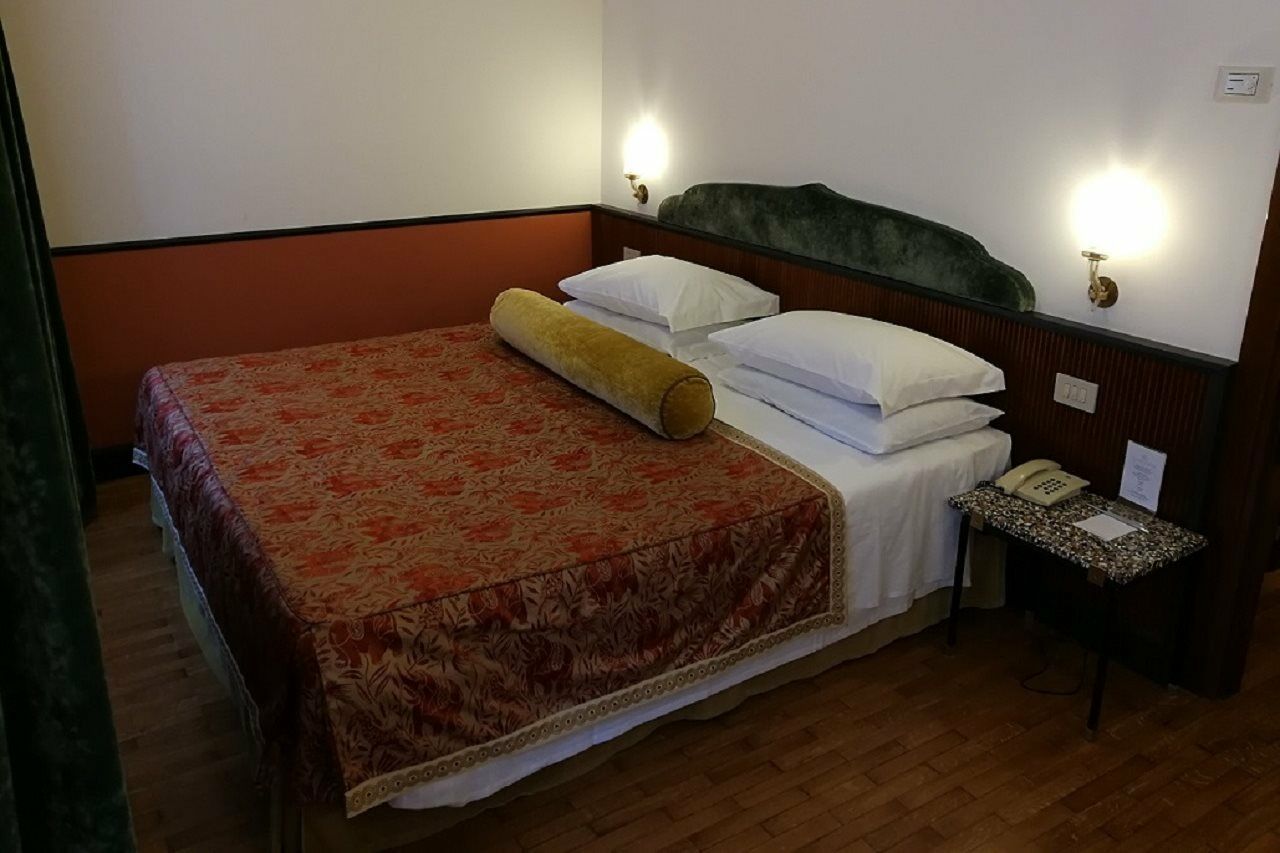 Hotel Gabrielli Venezia - Starhotels Collezione Eksteriør bilde A hotel room